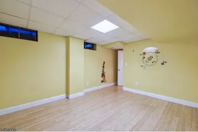 18 Woodhill St, Franklin Township, NJ 08873 - Photo 16