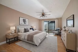 18 Woodhill St, Franklin Township, NJ 08873 - Photo 2