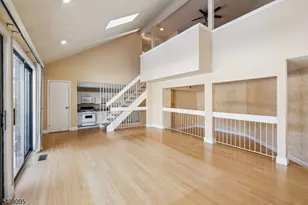 18 Woodhill St, Franklin Township, NJ 08873 - Photo 6