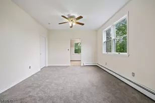 250 Woodcliff Ave, Little Falls Township, NJ 07424 - Photo 14