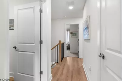 87 E Hartwick Dr, Montgomery Township, NJ 08558 - Photo 24