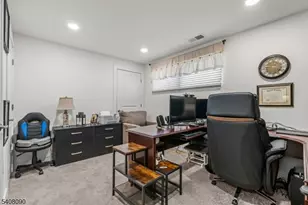 87 E Hartwick Dr, Montgomery Township, NJ 08558 - Photo 30