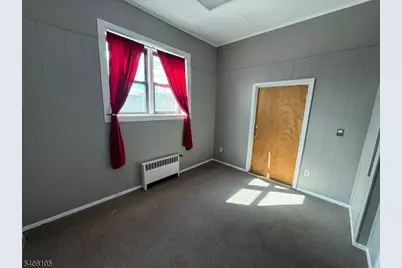 248 Lorraine Ave Suite 4, Montclair, NJ 07043 - Photo 2