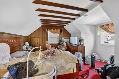 736 Vivian Ter, Union Township, NJ 07083 - Photo 8