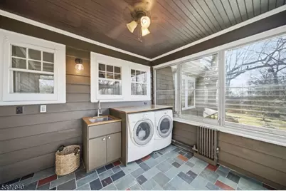 423 Essex Ave, Boonton Town, NJ 07005 - Photo 36