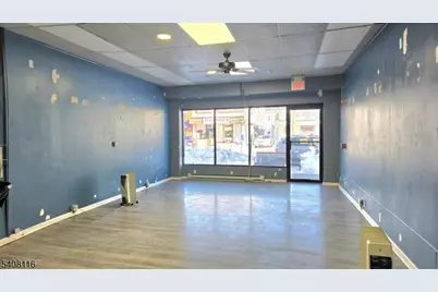 232 Lakeview Ave, Clifton, NJ 07011 - Photo 4