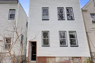 221 Bayview Ave, Jersey City, NJ 07305 - Photo 24