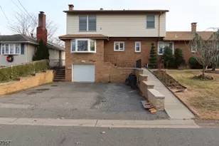 33 Fournier Crescent, Elmwood Park, NJ 07407 - Photo 1