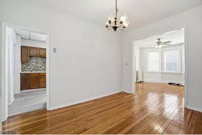 113 Washington Ave, Irvington, NJ 07111 - Photo 8