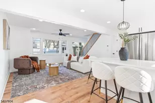 2 Gold St, Green Brook Township, NJ 08812 - Photo 6