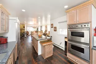 30-11 Rosalie St, Fair Lawn, NJ 07410 - Photo 8