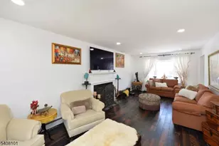 30-11 Rosalie St, Fair Lawn, NJ 07410 - Photo 4