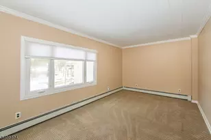 30 Edgewater Dr, Denville Twp., NJ 07834 - Photo 26