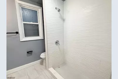 44 N 16th St, East Orange, NJ 07017 - Photo 6