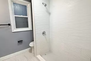 44 N 16th St, East Orange, NJ 07017 - Photo 6