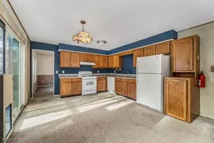 2 Berrywood Ln, High Bridge, NJ 08829 - Photo 8