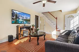 561 Marion St, Bound Brook, NJ 08805 - Photo 4