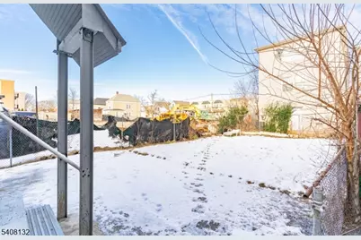 431 E Jersey St, Elizabeth, NJ 07206 - Photo 26