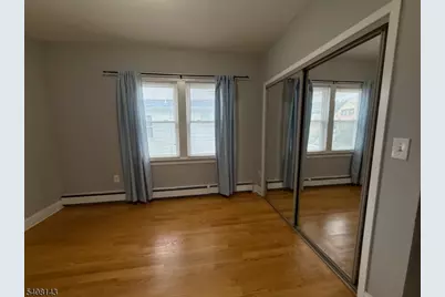 28 Sabina St, Little Ferry, NJ 07643 - Photo 8