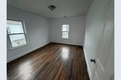 726 E 6th St #2, Plainfield, NJ 07062 - Photo 4