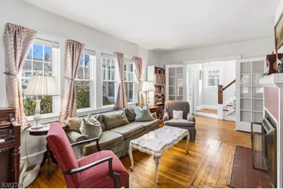 2 Longview Ter, Morristown, NJ 07960 - Photo 4