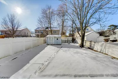 27 N 3rd Ave, Manville, NJ 08835 - Photo 24