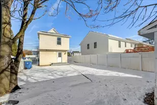 27 N 3rd Ave, Manville, NJ 08835 - Photo 26