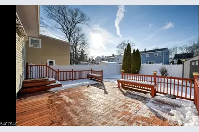 25 Wenonah Ave, Parsippany, NJ 07034 - Photo 32