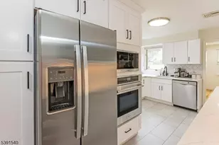 25 Washington Ave, Hanover Township, NJ 07981 - Photo 14