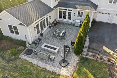 9 Westview Road, Millburn, NJ 07078 - Photo 32