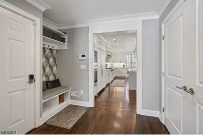 9 Westview Road, Millburn, NJ 07078 - Photo 14