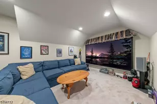 2 Sutton Ct, Hardyston Township, NJ 07419 - Photo 12