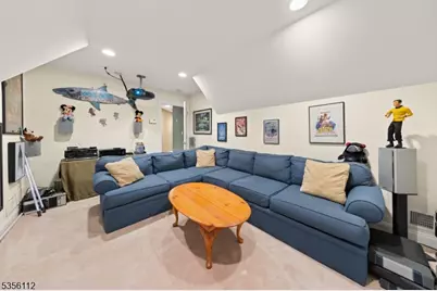 2 Sutton Ct, Hardyston Township, NJ 07419 - Photo 10