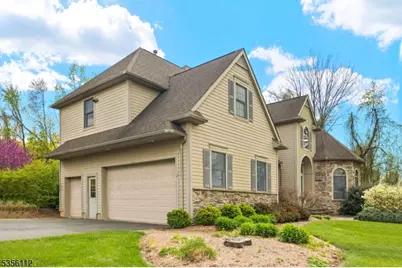 2 Sutton Ct, Hardyston Township, NJ 07419 - Photo 32