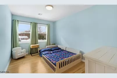 5 Willow Dr, Washington Township, NJ 07853 - Photo 18