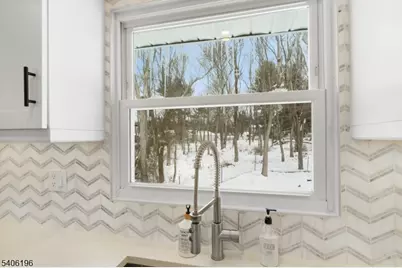 5 Willow Dr, Washington Township, NJ 07853 - Photo 14