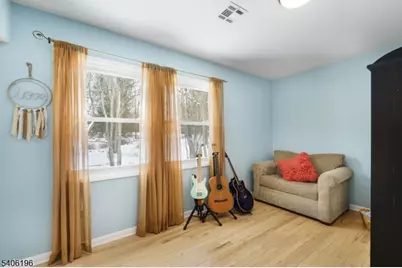 5 Willow Dr, Washington Township, NJ 07853 - Photo 20