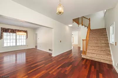 15 Vista Dr, Rockaway Township, NJ 07005 - Photo 8