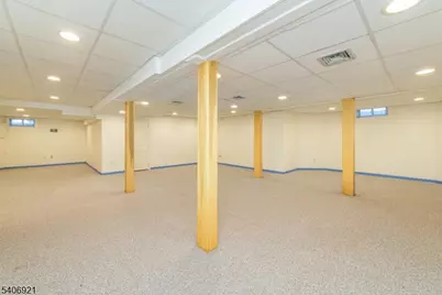 15 Vista Dr, Rockaway Township, NJ 07005 - Photo 16