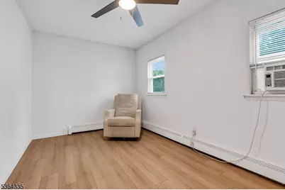 40 Kingsland Rd, West Milford, NJ 07421 - Photo 14