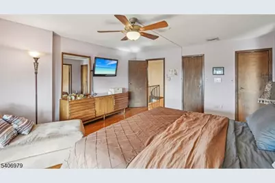 845 Rifle Camp Rd, Woodland Park, NJ 07424 - Photo 30