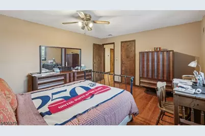 845 Rifle Camp Rd, Woodland Park, NJ 07424 - Photo 36