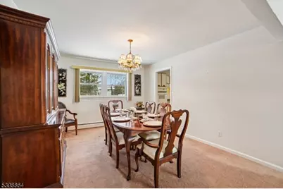 14 Crescent Dr, Parsippany, NJ 07054 - Photo 10