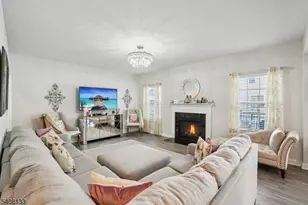 62 Trafalgar Ct, Sparta Township, NJ 07871 - Photo 6