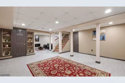 35 Reinhart Way, Bridgewater Twp., NJ 08807 - Photo 26