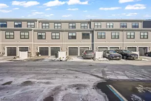 353 Main St, Little Falls Township, NJ 07424 - Photo 18