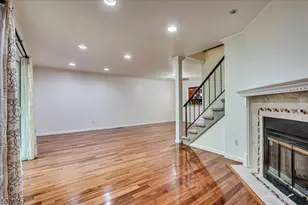 6 Tulip Ct, Edison, NJ 08820 - Photo 20