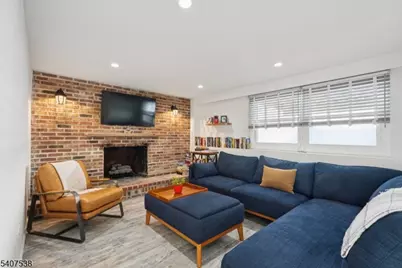 14 Carr Pl, Totowa, NJ 07512 - Photo 20