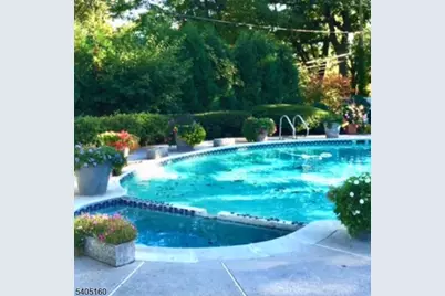 684 Longview Rd, South Orange, NJ 07079 - Photo 38