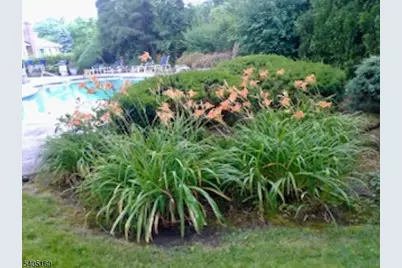 684 Longview Rd, South Orange, NJ 07079 - Photo 40